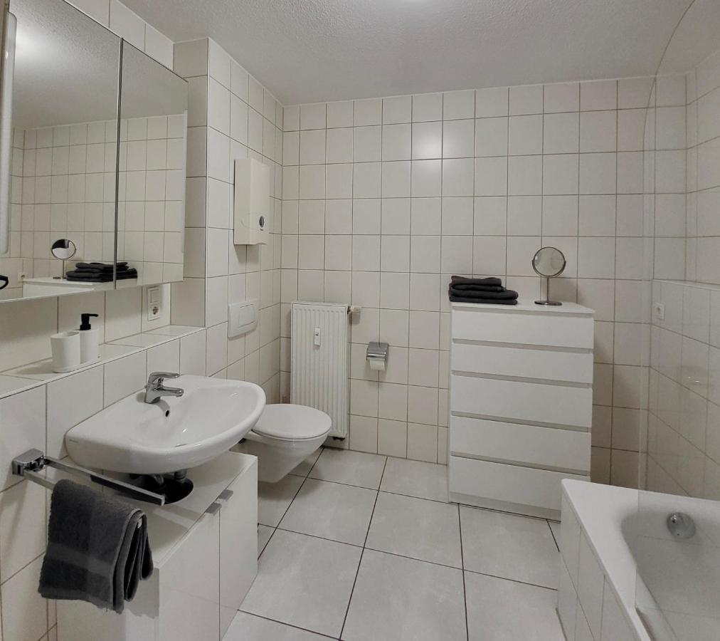 Schoene Und Ruhige Wohnung Direkt An Der Mosel Koblenz  Exterior photo